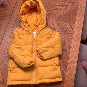 Toddler Old Navy Puffer Jacket Size 3T